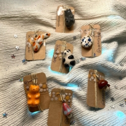 Обратите внимание на украшения с полочки №280