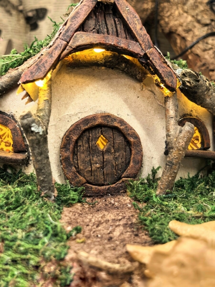 Где живут хоббиты? Куда идет Ходячий замок?