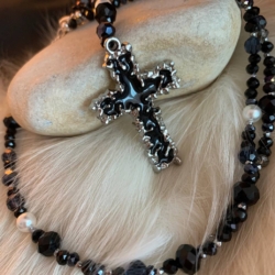 Украшения ручной работы